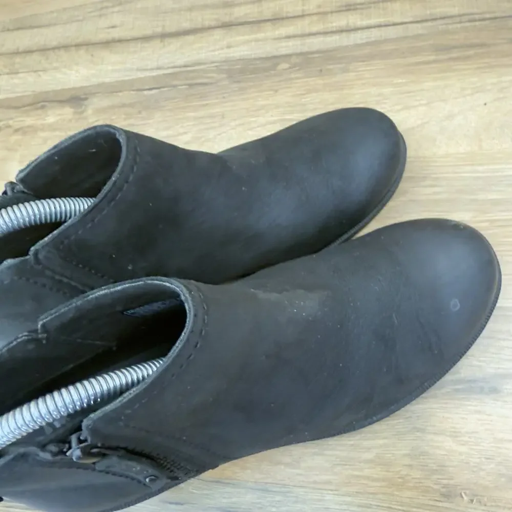 Teva Size 7.5 Anaya Black Waterproof Leather Ankle Boots Women's Zip Booties